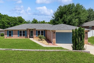 316 Egan Dr, Crestview, FL 32536