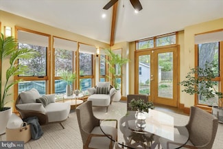 1601 N Nicholas St, Arlington, VA 22205