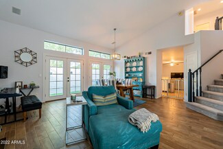 1124 E Rose Ln Unit 12, Phoenix, AZ 85014