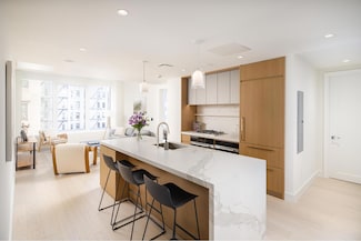 200 E 20th St Unit 5 D, New York, NY 10003