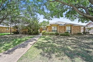 4044 Saint Christopher Ln, Dallas, TX 75287