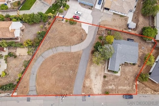 233 Hill Dr, Vista, CA 92083