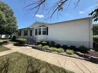 57 Petunia Cir, Matteson, IL 60443