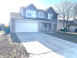 1165 Grassy Creek Cir, Franklin, IN 46131