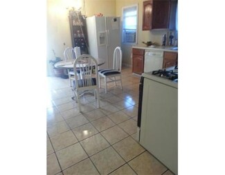 19 Julia St Unit 21, Malden, MA 02148