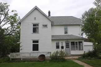 620 Lancaster St, Platteville, WI 53818