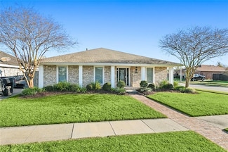 4525 Stella Dr, Meraux, LA 70075