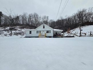 1533 Mundytown Rd, North Tazewell, VA 24630