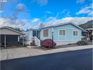 14 NE Mary Ann Ln, Roseburg, OR 97470