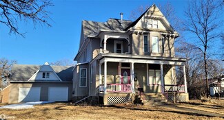 322 N Thorington St, Algona, IA 50511