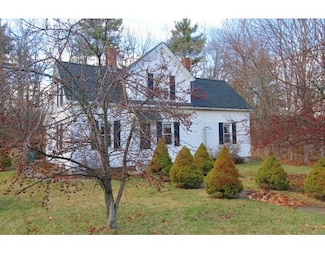 1130 Stafford St, Rochdale, MA 01542