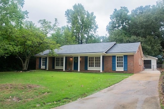 2113 Devonshire Dr, Columbus, GA 31904