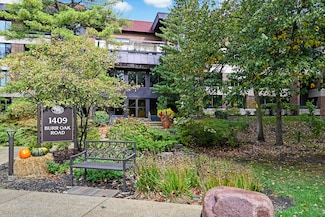 1409 Burr Oak Rd Unit 311A, Hinsdale, IL 60521