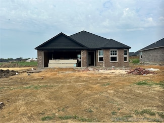 3241 Seabiscuit, Durant, OK 74701
