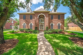 1808 Brookside Dr, Friendswood, TX 77546