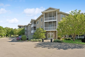 110696 Village Rd Unit 316, Chaska, MN 55318