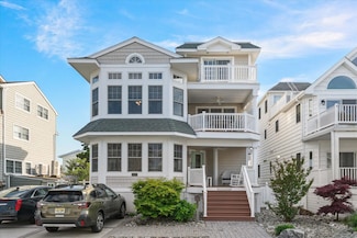 712 Sunrise Dr, Avalon, NJ 08202