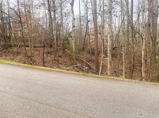 604 Cross Creek Dr, Seneca, SC 29678