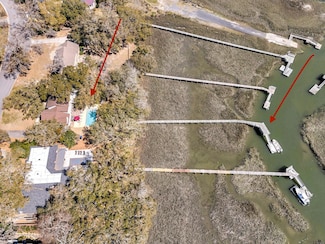 741 Creekside Dr, Mount Pleasant, SC 29464