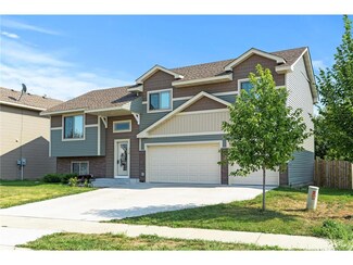 316 Terning Way, Howard Lake, MN 55349