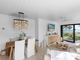 4450 Jimmy Buffett Memorial Hwy Unit 201, Vero Beach, FL 32963