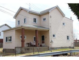 1351 Arnold St, Pittsburgh, PA 15220
