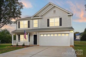 2900 Teton Dr, Gastonia, NC 28054
