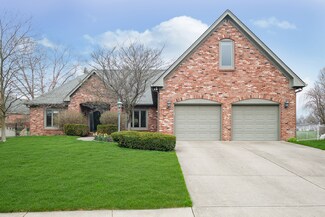 11890 Pebblepointe Pass, Carmel, IN 46033