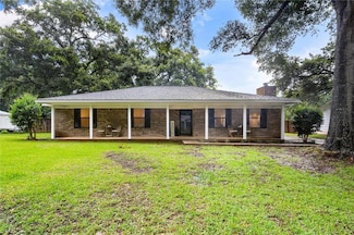 8550 Tiffani Dr, Irvington, AL 36544