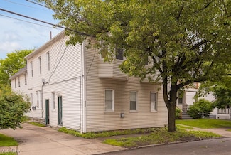 3694 E 57th St, Cleveland, OH 44105