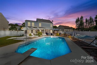 2014 Mallard Pine Ct, Charlotte, NC 28262