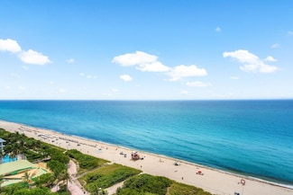 6423 Collins Ave Unit 1608, Miami Beach, FL 33141
