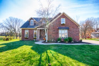 5033 W Pine Bluff Dr, New Palestine, IN 46163