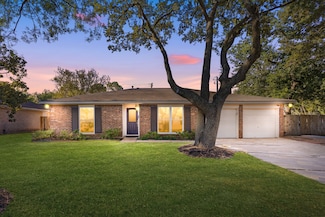 9671 Judalon Ln, Houston, TX 77063