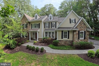 60 Pugh Rd, Wayne, PA 19087