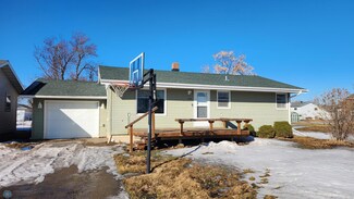 308 2nd St NW, Dilworth, MN 56529