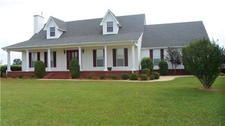 218 Gieske Rd, Loretto, TN 38469