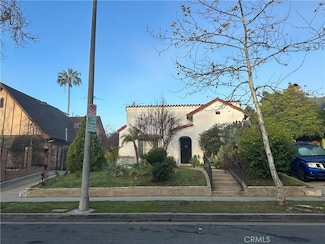 733 N Sierra Bonita Ave, Los Angeles, CA 90046