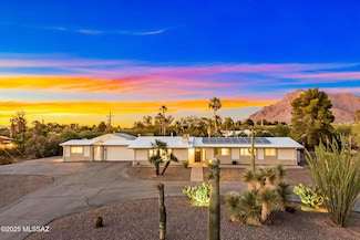 1122 W San Martin Dr, Tucson, AZ 85704