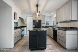 1428 E Las Palmaritas Dr, Phoenix, AZ 85020