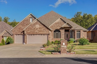 3913 W Maplewood St, Springfield, MO 65807