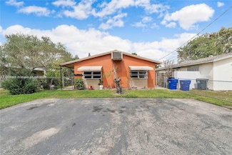 5831 Taylor St Unit 2, Hollywood, FL 33021