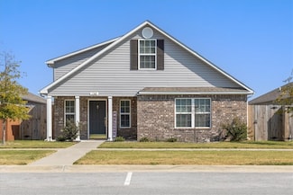 1360 S Morningside Dr, Fayetteville, AR 72701