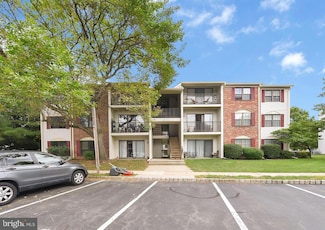 6 Kite Ct, Lawrence Township, NJ 08648