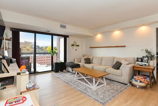700 1st St Unit 11R, Hoboken, NJ 07030