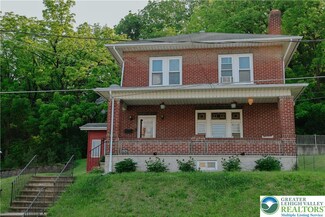 5242 3rd St, Whitehall, PA 18052