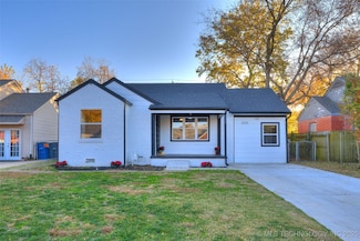 2532 E 4th St, Tulsa, OK 74104