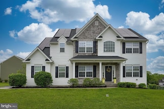 1889 Creek View Dr, Palmyra, PA 17078
