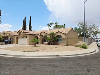 925 Chaps Cir, Henderson, NV 89002