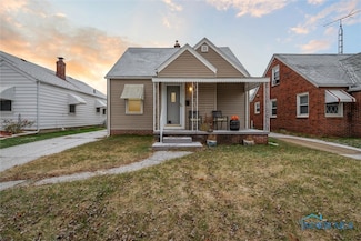 637 Greening Rd, Toledo, OH 43607